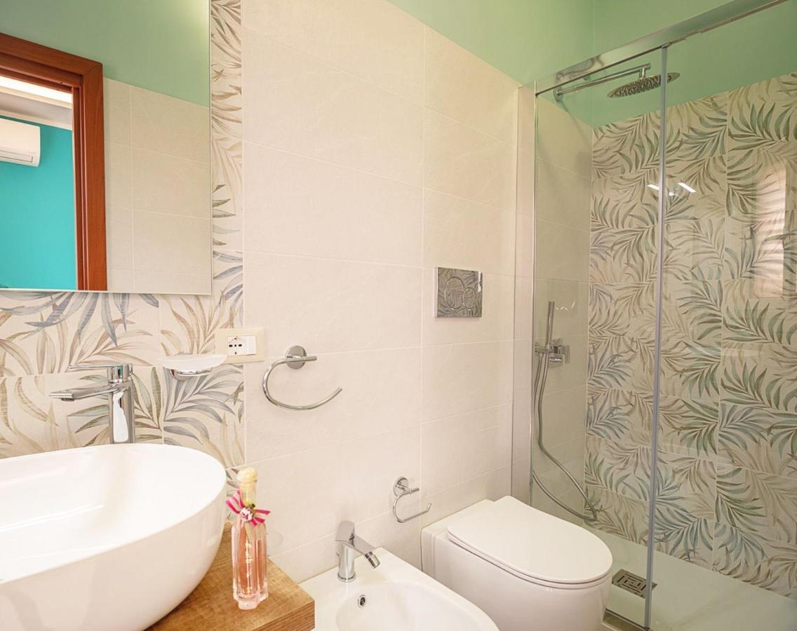 A Casa Tua Affitti Brevi Bed & Breakfast Noto Bagian luar foto